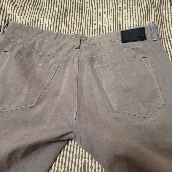 Boss Man's Jeans - Picture 2 of 5